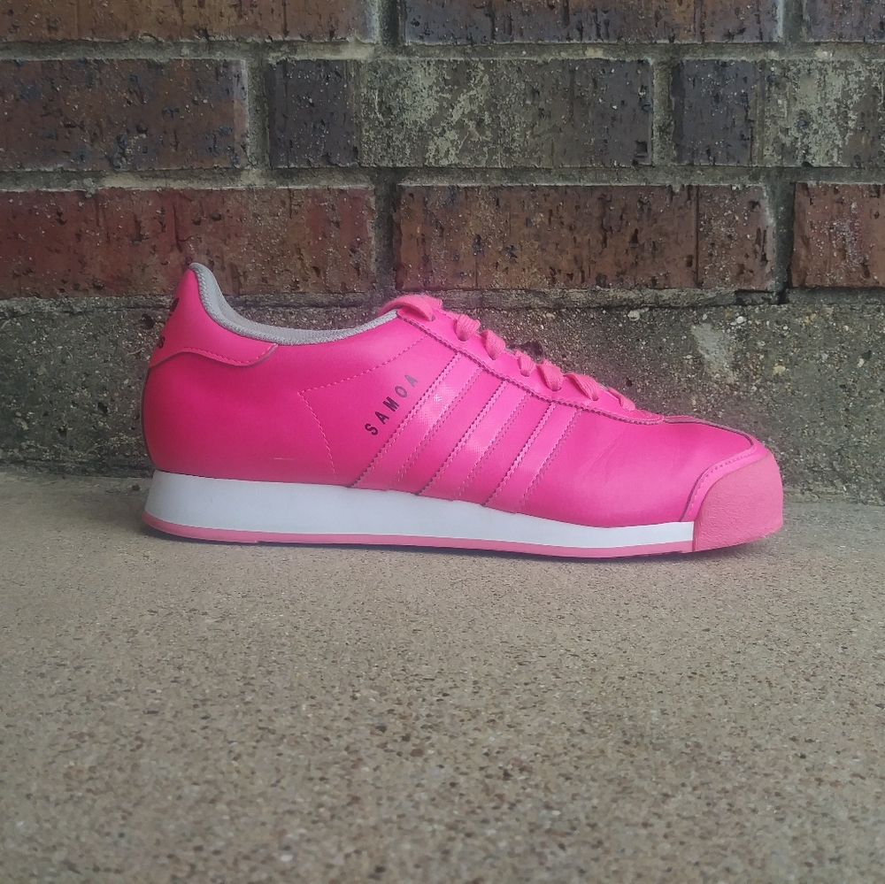 Adidas Sneakers